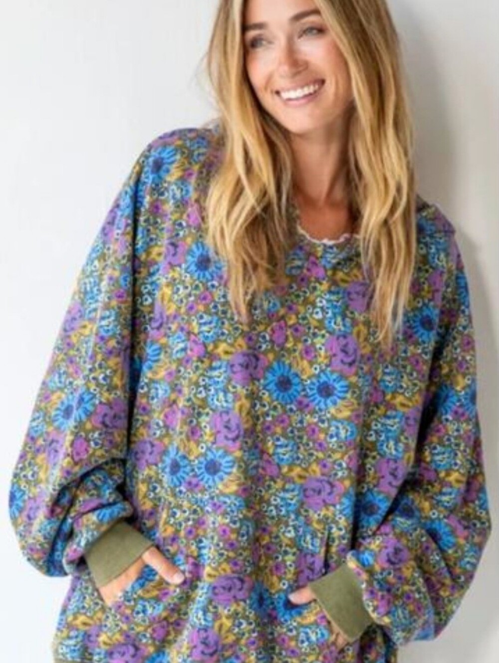 Natural Life Oversized Printed Hoodie blue purple daisy S/M